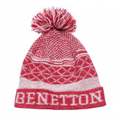 плетена шапка за момче с бяло лого на марката Benetton 104675 
