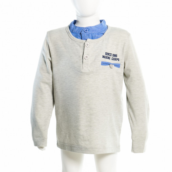 Блуза сива с дълъг ръкав и декоративен джоб с копче за момче MC United 10831 
