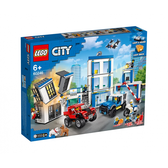 Конструктор - Полицейски участък,  743 части Lego 109880 