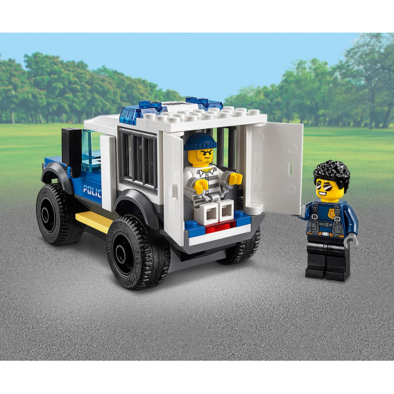 Конструктор - Полицейски участък,  743 части Lego 109889 10