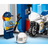 Конструктор - Полицейски участък,  743 части Lego 109892 13