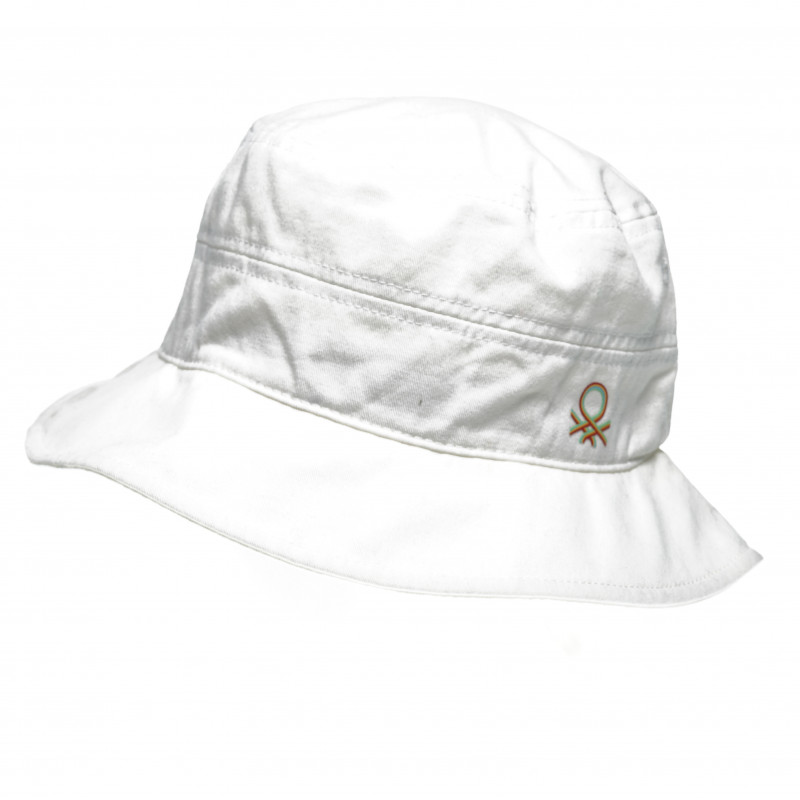 Памучна шапка бяла  136998