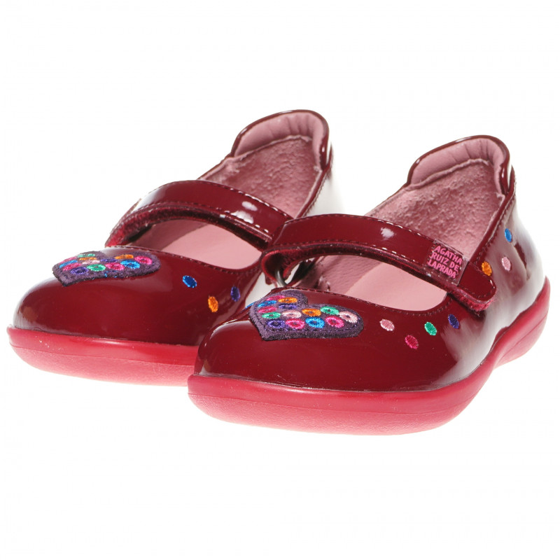 Обувки с апликация на сърце за момиче, червени  150031