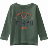 Блуза от органичен памук с надпис Tokyo за момче зелена Name it 173184 