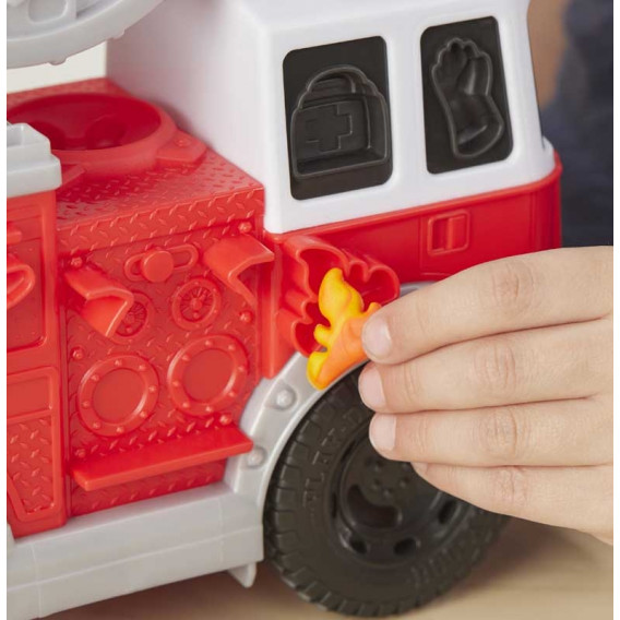 Комплект за моделиране Пожарна кола Hasbro 210540 2