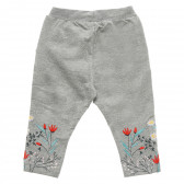 Памучен панталон с флорална бродерия за бебе за момиче сив Name it 216368 5