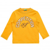 Памучна блуза с надпис Competition за бебе, оранжева Benetton 221175 