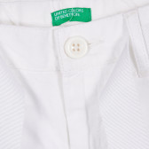 Памучни къси панталони с текстилен колан, бели Benetton 221506 2