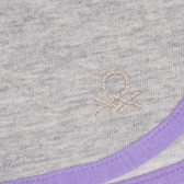 Памучни къси панталони със лилави кантове, сиви Benetton 223115 2