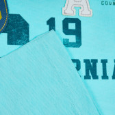 Памучна тениска с апликации и надпис, светло синя Benetton 224725 3