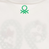 Памучна блуза със щампа Мики и Мини Маус за бебе, бяла Benetton 232735 4