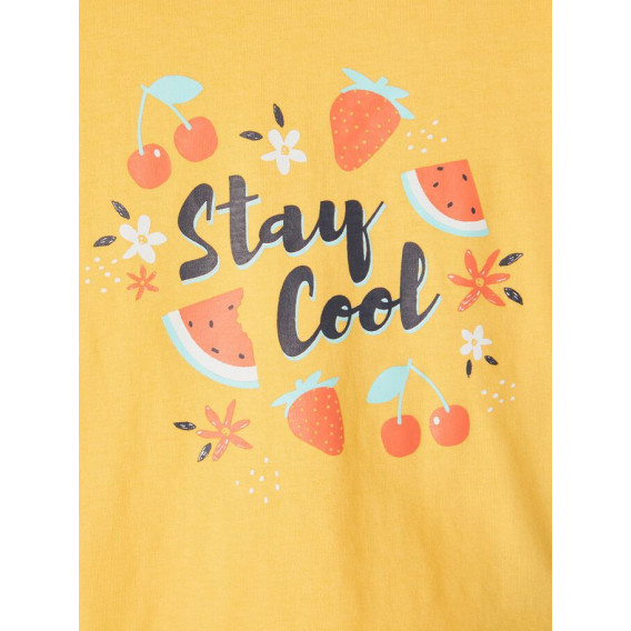 Тениска от органичен памук с надпис Stay cool, жълта Name it 233192 3