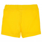 Памучен комплект с тениска и къси панталонки в бяло и жълто Benetton 237285 7