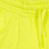 Къс панталон с логото на бранда, жълт Benetton 243431 2