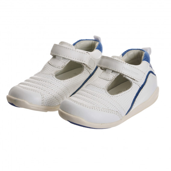 Кожени обувки за бебе, бели Chicco 247085 