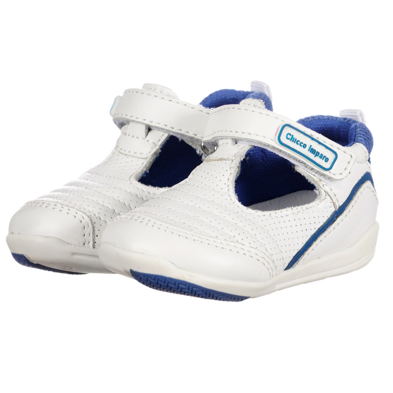 Кожени обувки със сини акценти за бебе, бели  257605