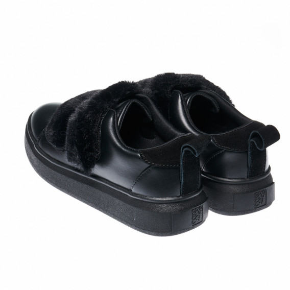 Спортни обувки за момиче в черен цвят с черен пух Colors Of California 25917 2