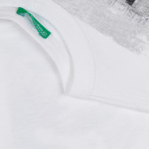 Памучна тениска с графичен принт, бяла Benetton 268465 3
