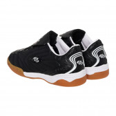 Спортни обувки с бели акценти, черни Brutting 333802 2