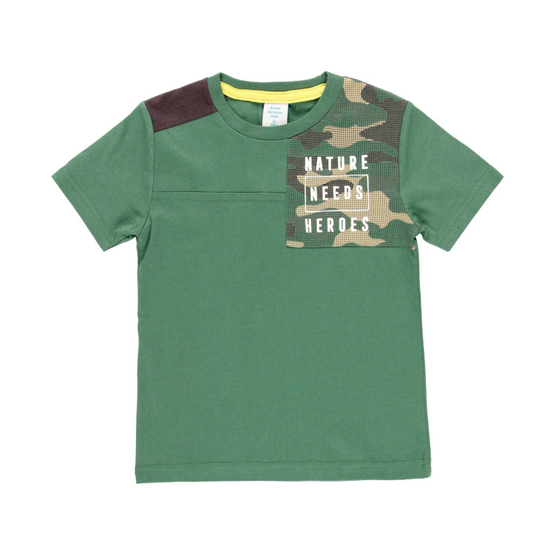Памучна тениска с камуфлажна апликация, зелена  341824