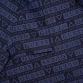 Памучна блуза с къс ръкав осеяна с логото на марката за момче, синя Guess 384078 3