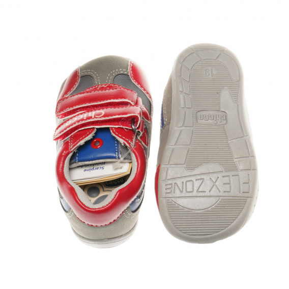 Кожени обувки за бебе момче с червени велкро лепенки Chicco 39459 3
