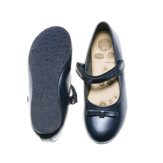 Кожени обувки балеринки за момиче с панделка, син Chicco 39675 3