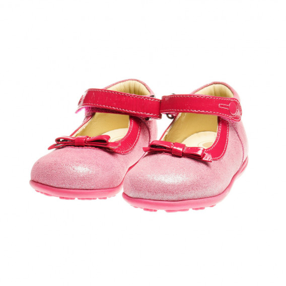 Кожени обувки за бебе момиче с панделки Chicco 39917 