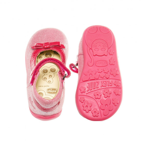 Кожени обувки за бебе момиче с панделки Chicco 39919 3