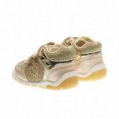 Кожени обувки за бебе момиче с апликирано сърце Chicco 39939 2