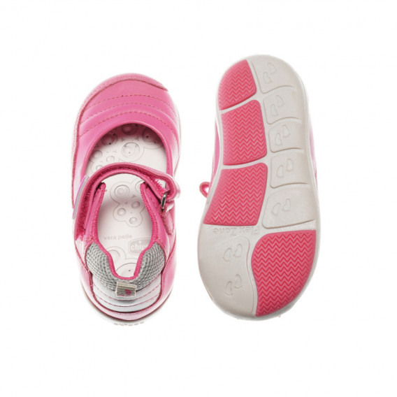 Кожени обувки за бебе момиче със сребрист детайл Chicco 40019 3