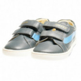 Кожени обувки за момче със сини ивици Chicco 40026 