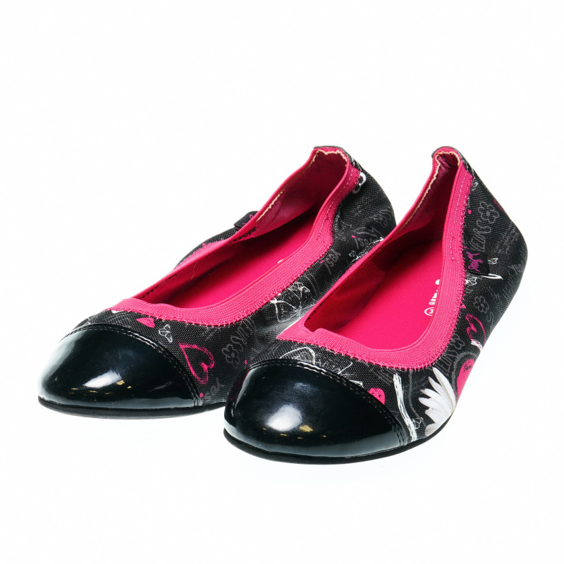 Черни обувки за момиче с принт и розови детайли  48827