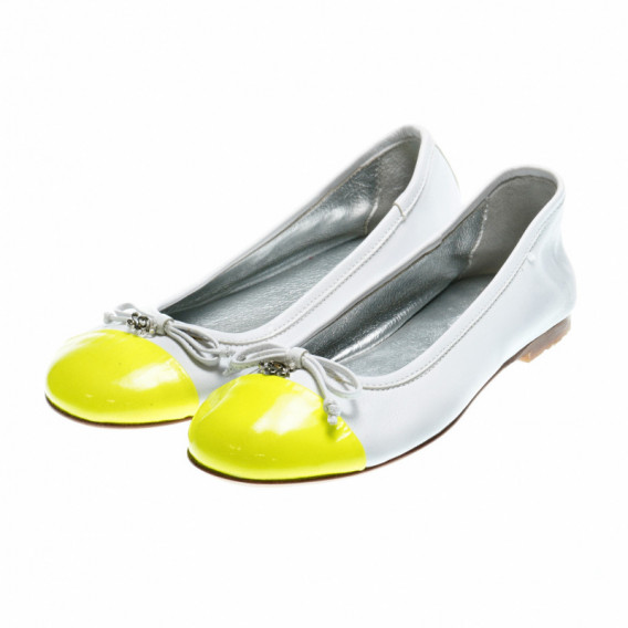 Обувки за момиче с жълт акцент и панделка Bluemarine 49357 