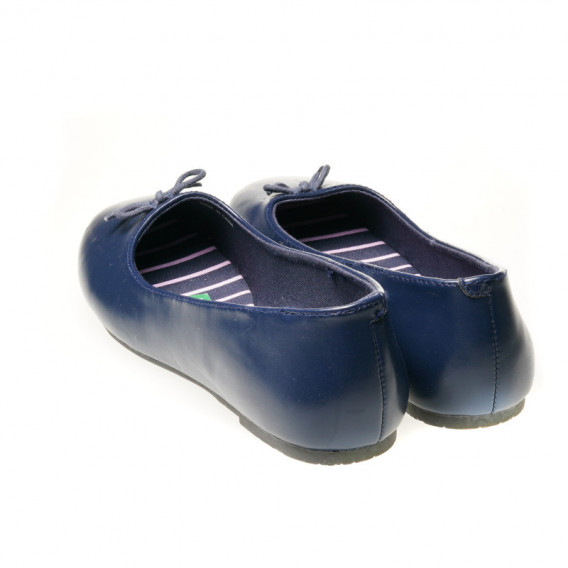 Обувки за момиче с малка панделка Benetton 63662 2