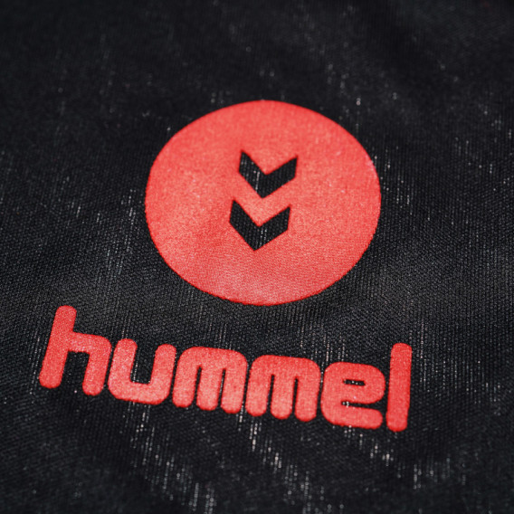 червено-черна спортна тениска за момче Hummel 67938 3
