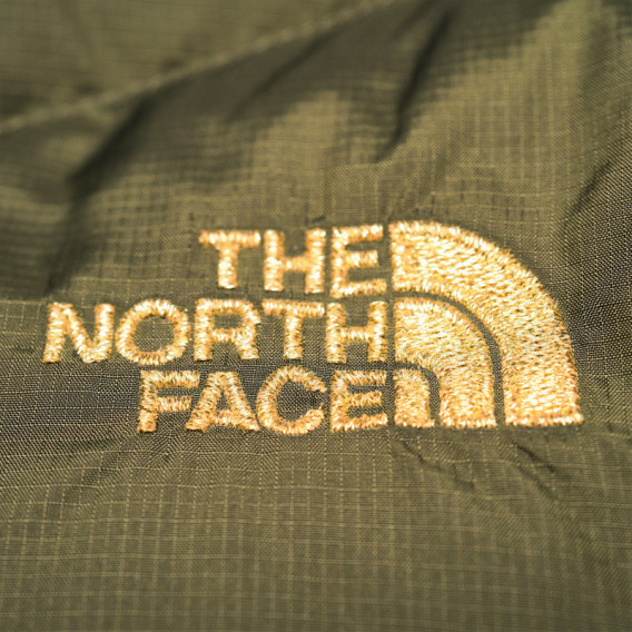 Яке за момче със златисто лого на марката The North Face 71533 3