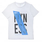 Тениска с графичен  принт от органичен памук за момче със син мотив, бяла Name it 98760 