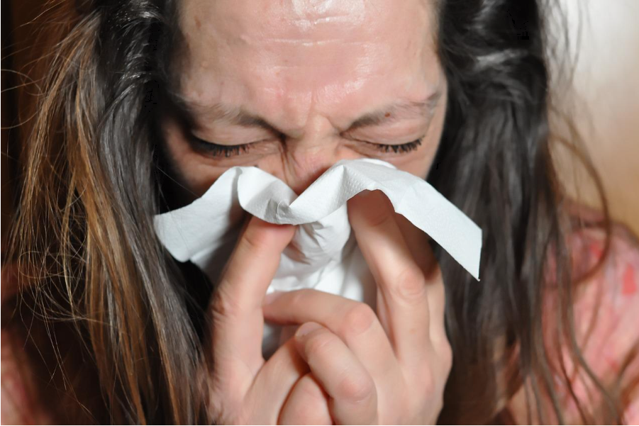 Как да разпознаете алергична кашлица при деца?